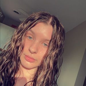 Meet your Posher, Jada